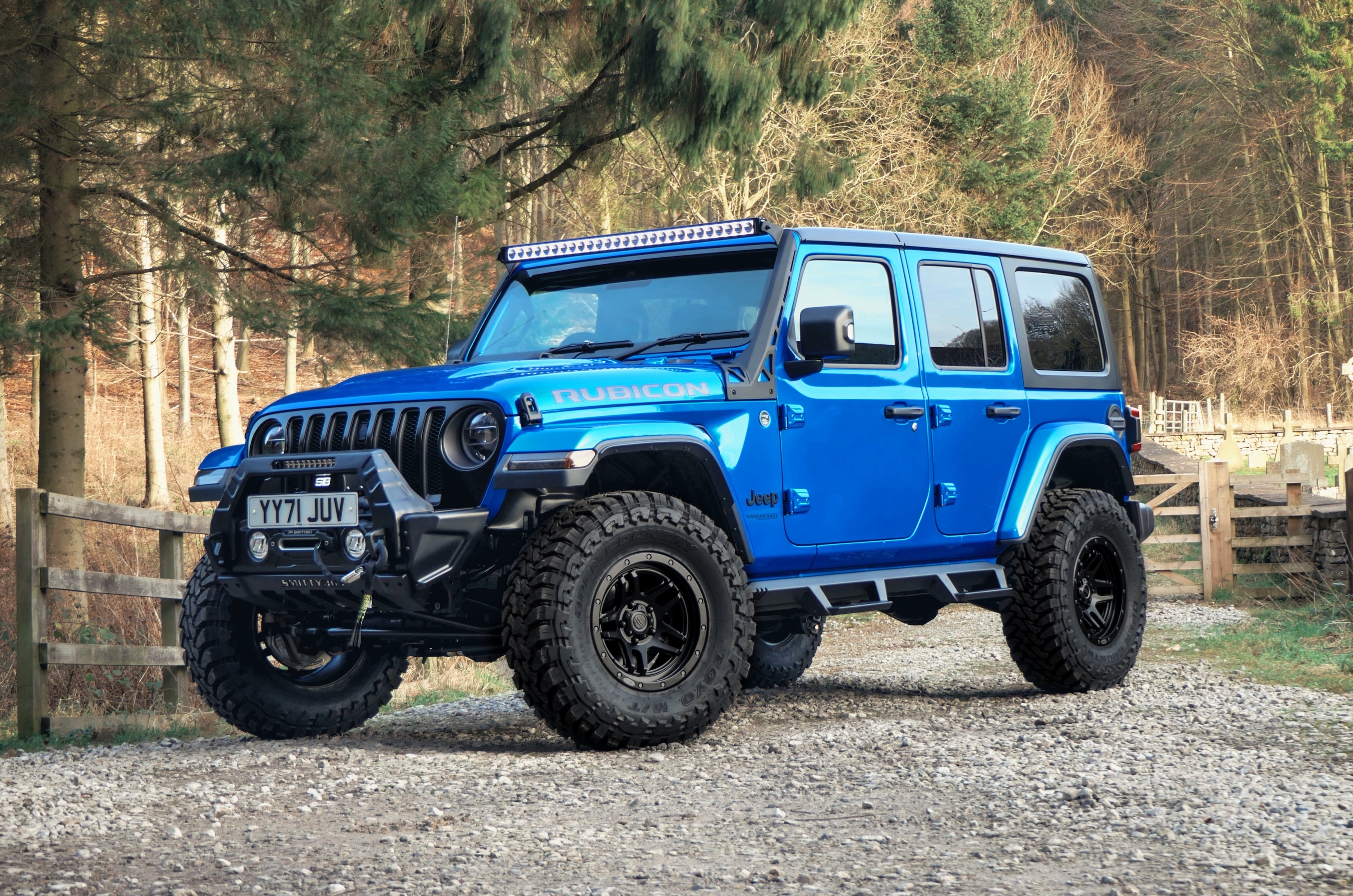 Descubrir 45+ imagen blue jeep wrangler 4 door